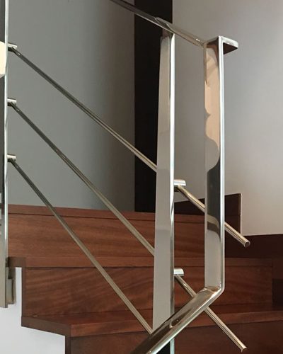 escalera-de-acero-inoxidablea